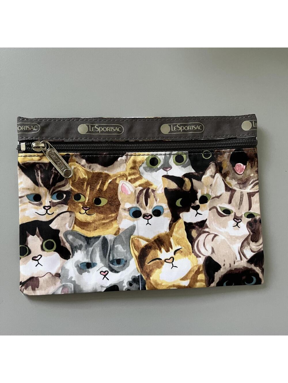 Lesportsac Cats 1zipper Pouch NWOT